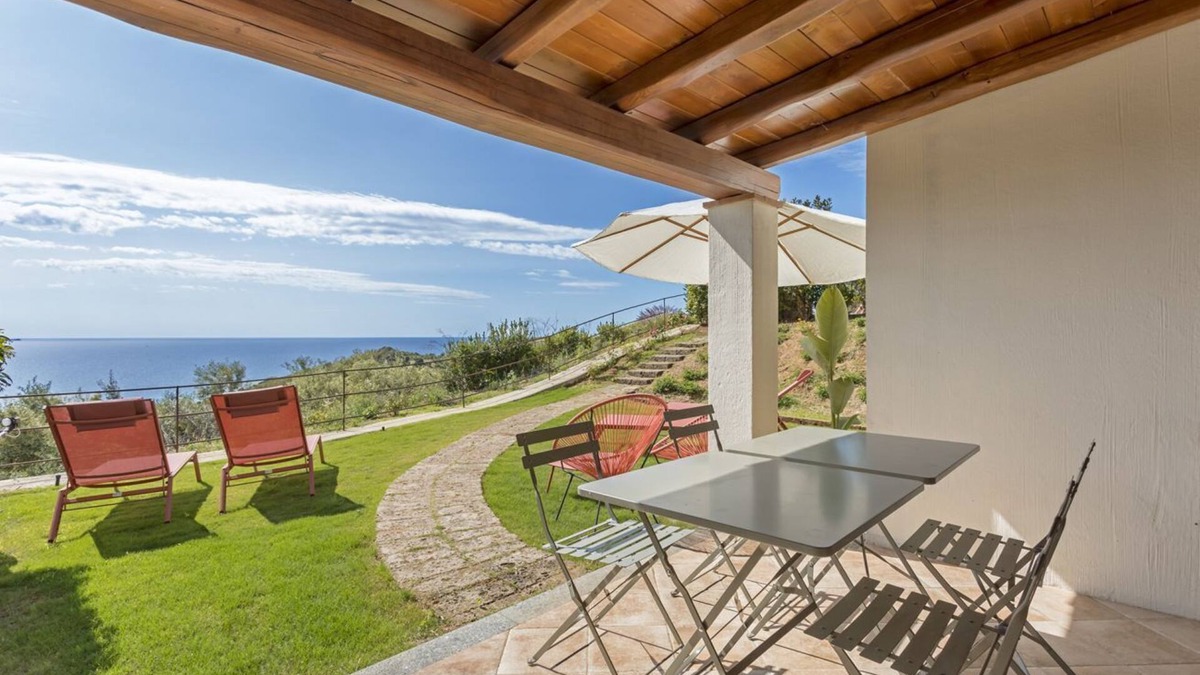 Tertenia Apartment | C'est la vue - Seaview apartment with pool