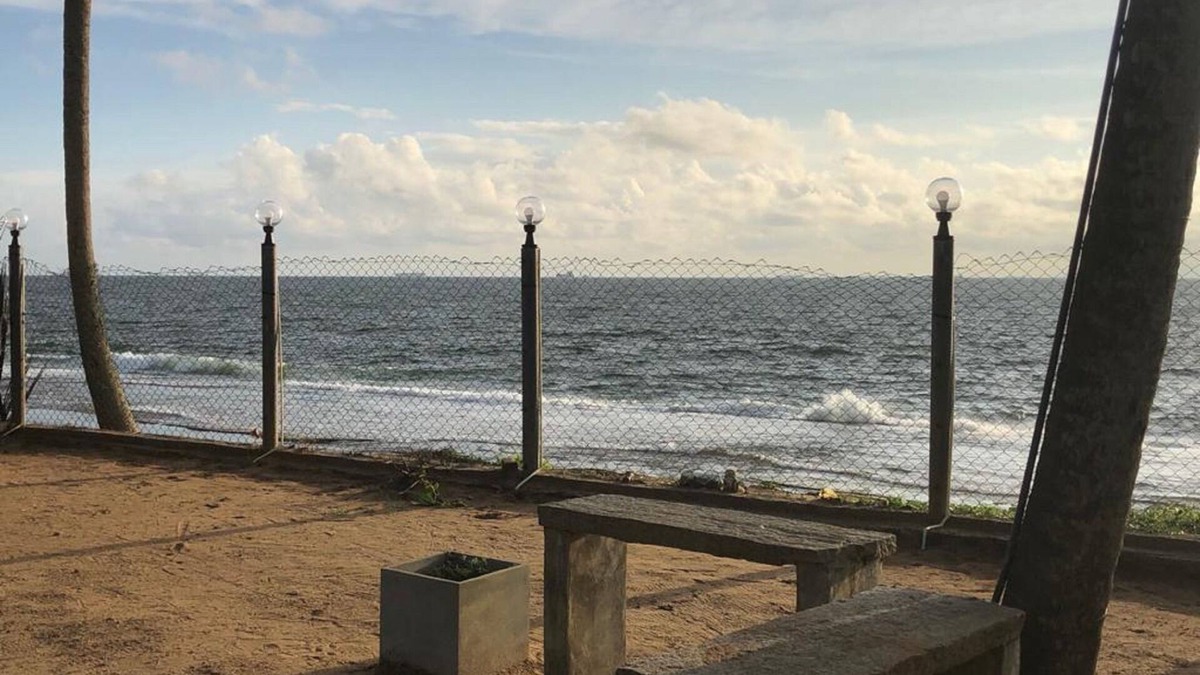 Pamunugama Bed & Breakfast | C J Beach Resort