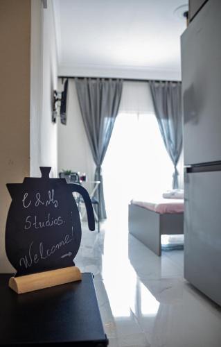 Nea Michaniona Apartment | C&M Studios