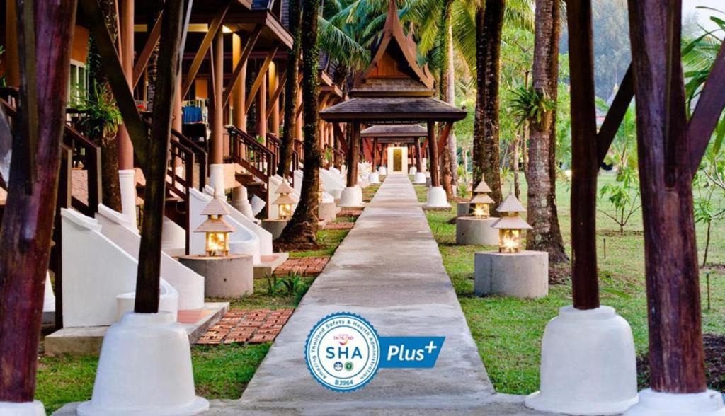 Ko Kho Khao Resort | C&N Kho Khao Beach Resort - SHA Plus