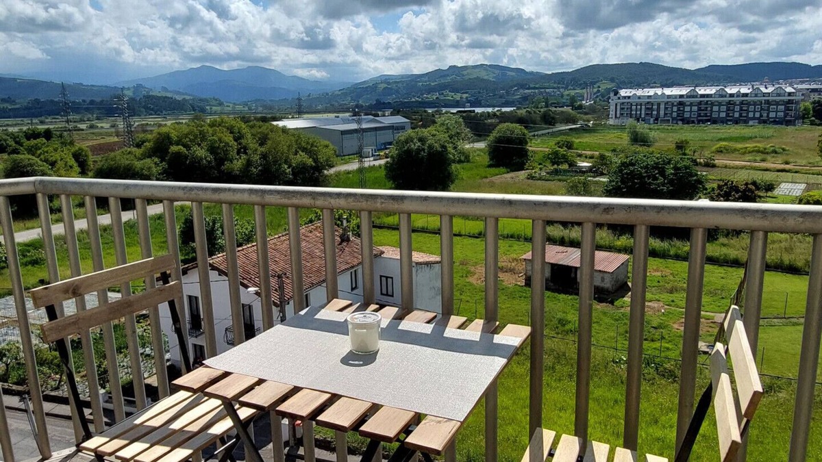 Colindres Apartment | C08A02 Apartamento con terraza en Colindres