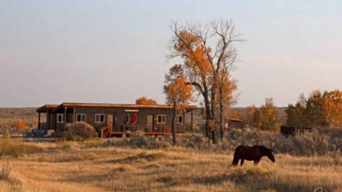 Riverton Cabin | C1: Modern cabin on Wind River on working cattle ranch