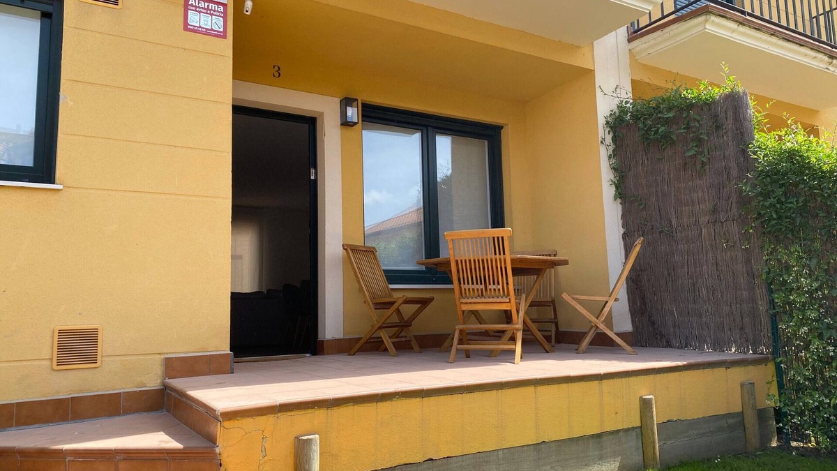 Comillas City Center Ski Chalet | C22A01 Casa Rovacias Comillas