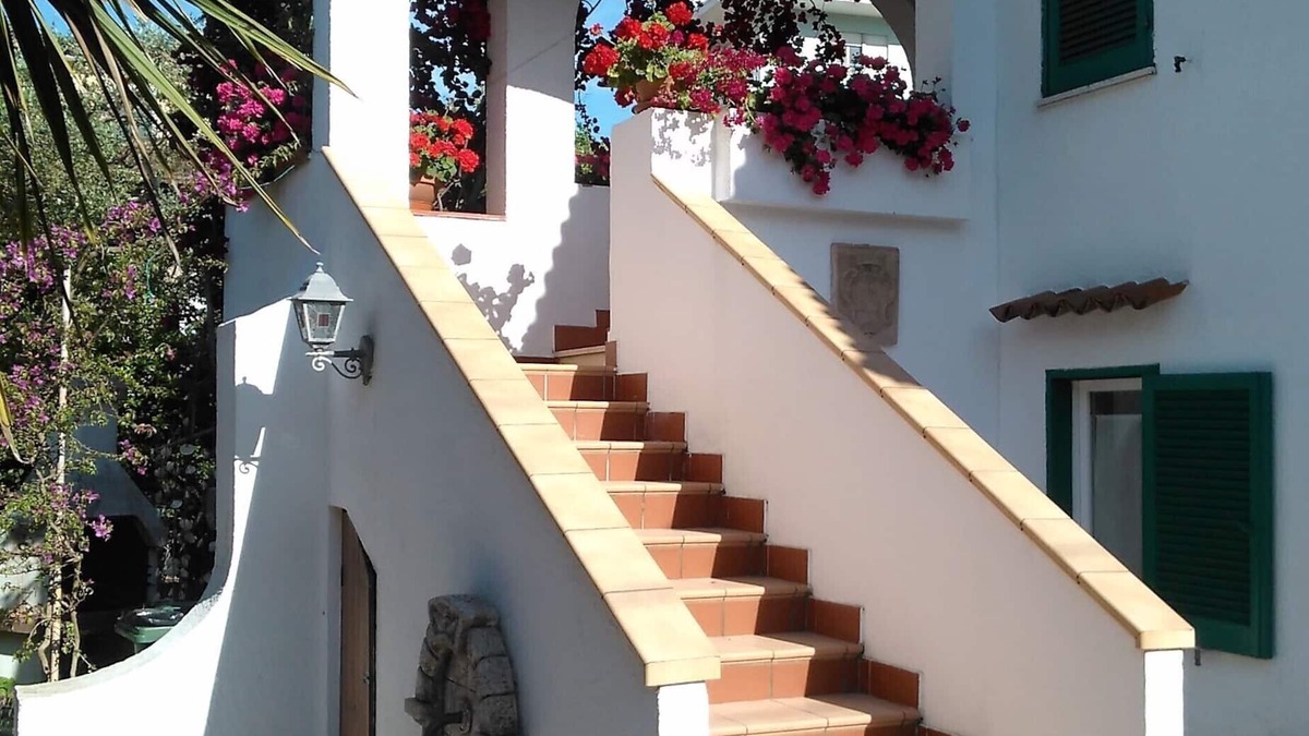 Scauri Apartment | CA 'BIANCA All inclusive hospitality. The * star hospitality