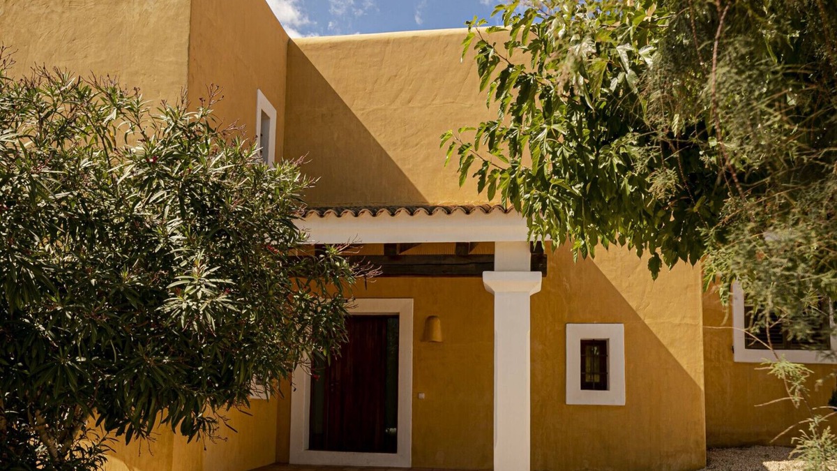 Sant Francesc Xavier Villa | CAN NOVES - Well located villa with large porch and BBQ