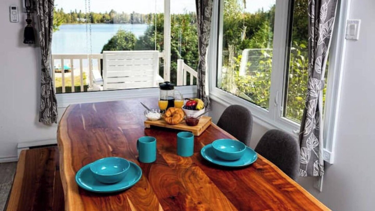 L'Ascension-de-Notre-Seigneur Ski Chalet | The Lac Rose oasis