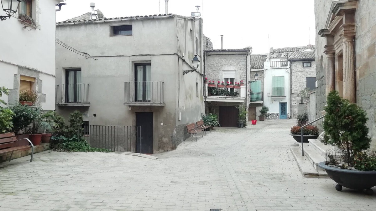 Claravalls House | Ca la Bet, house in rural and quiet environment