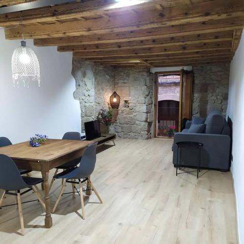 Solsona Apartment | Ca la Francisqueta, La Tina i el Deso Apartament Solsona