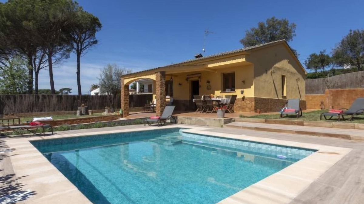 Sils House | Ca La Lou by Interhome
