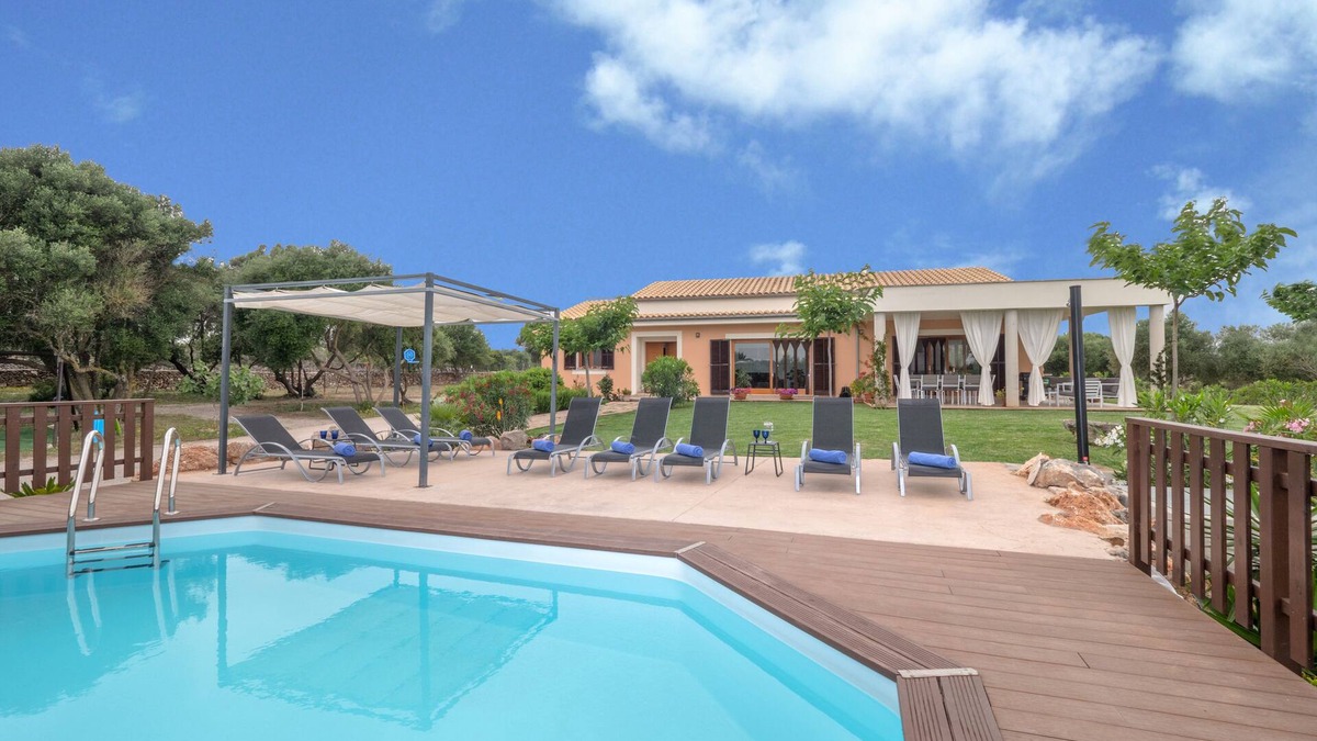 Santa Margalida House | CA'N PUNXET BEAUTIFUL FINCA WITH PRIVATE POOL 6 PEOPLE
