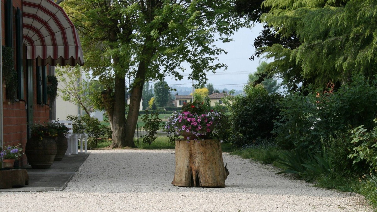 Crespellano House | Cà Stanga rustic apartment on the farm 2km exit Valsamoggia (Bologna) A1