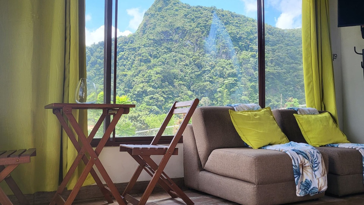 Panama Oeste Province Cottage | Cabaña Pika 01 by Pika Cabins