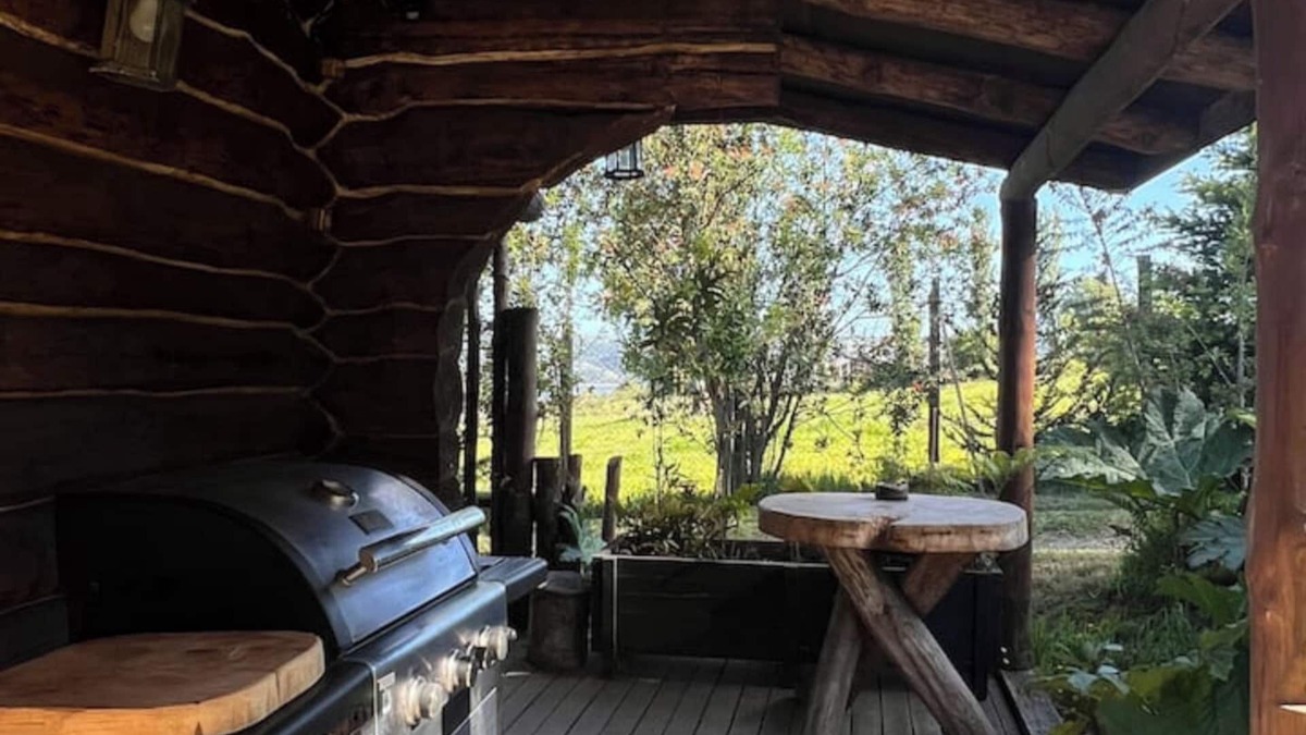 Nercon Cabin | Cabaña Acogedora con Tinaja y Encanto Familiar