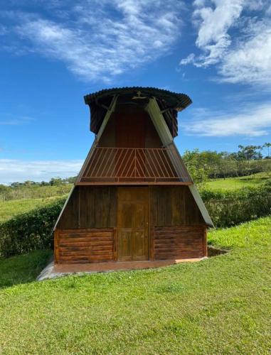 Bajos del Toro Cabin | Cabaña Familiar