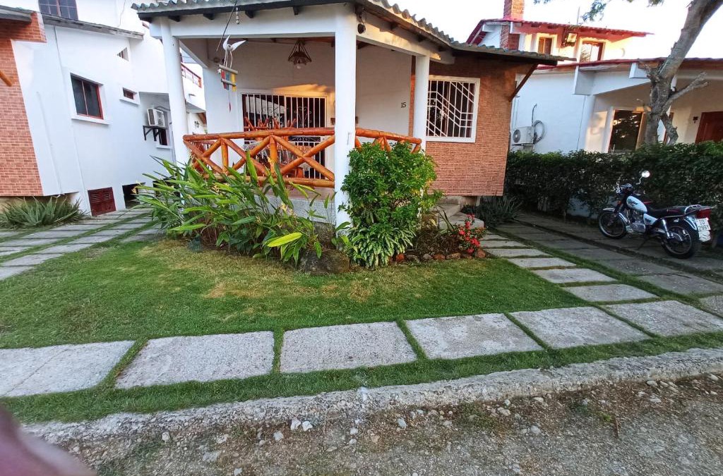 Montanita Villa | Cabaña Mar Olon Renovation