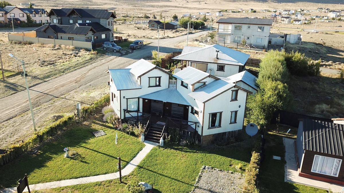 Macrozona Meseta Cerro Calafate Cabin | Cabaña Patagónica Alechen