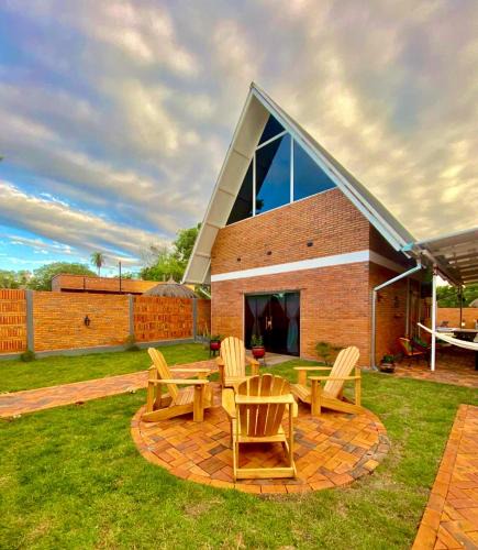 Atyra House | Cabaña Premium Yvyja de La Mala Junta
