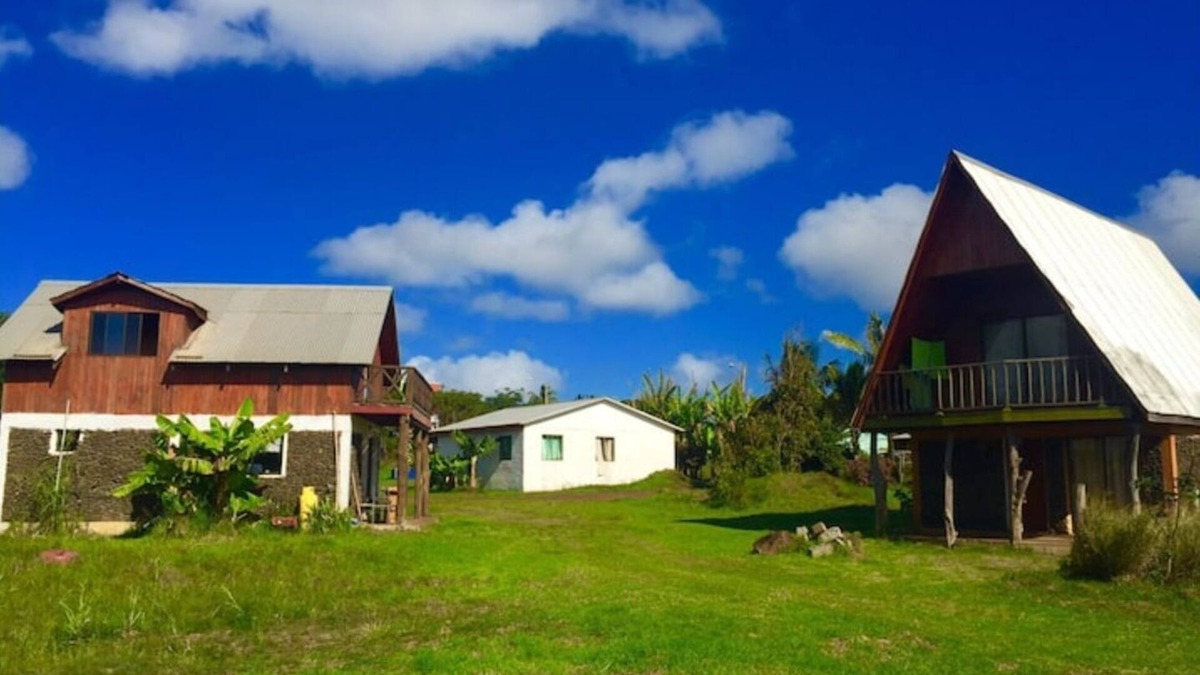 Hanga Roa House | Cabaña Rapu Tuki-Motu Iti, minimum 4 people.