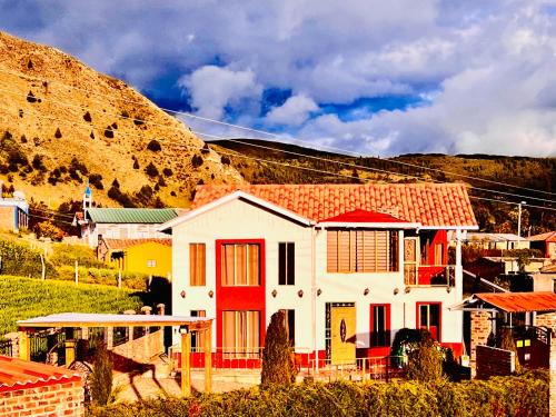 Aquitania House | Cabaña Valle De La Laguna, jacuzzi y vista al Lago