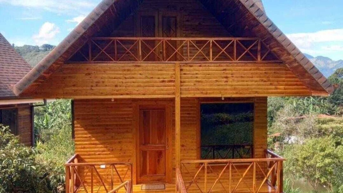 Central Valley Cabin | Cabañas La Laguna Lodge