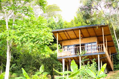 Guaduas Ski Chalet | Cabañas Villa Raizal
