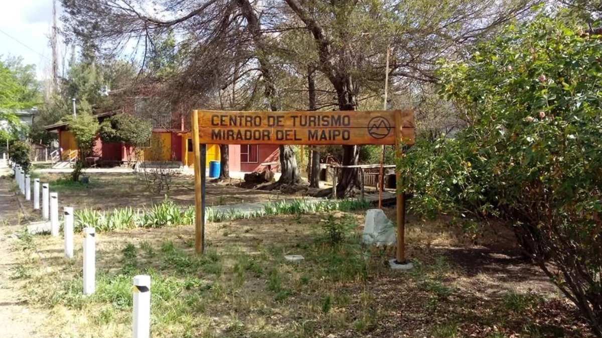 Melocoton Hotel | Cabañas y Hotel Rural Mirador del Maipo