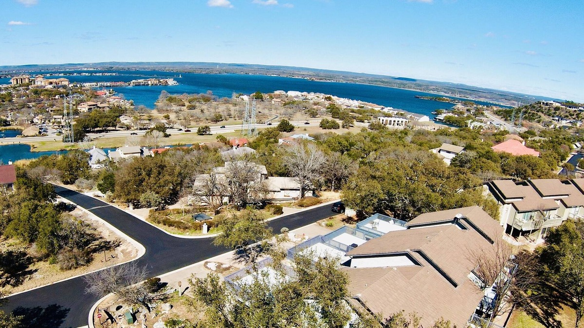 Horseshoe Bay House | Caballo Bay at Horseshoe Bay | Sylish Retreat with Stunning Lake LBJ Views, Pool
