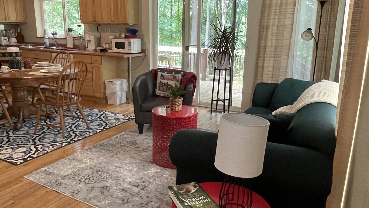 Gallipolis Ferry House | Caban YnY Coed “Welsh” Cabin in the Woods No cleaning fee and Taxes all include