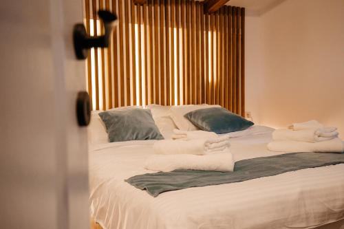 Moisei House | Cabana Allegro