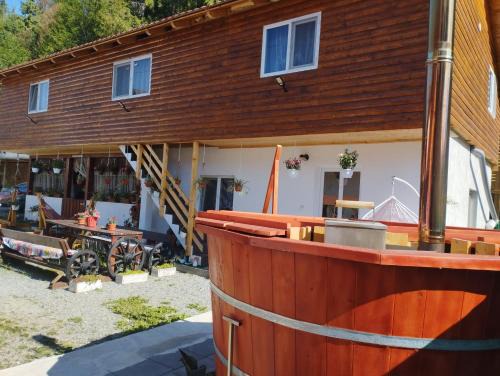 Arieseni Cabin | Cabana Dănuțza