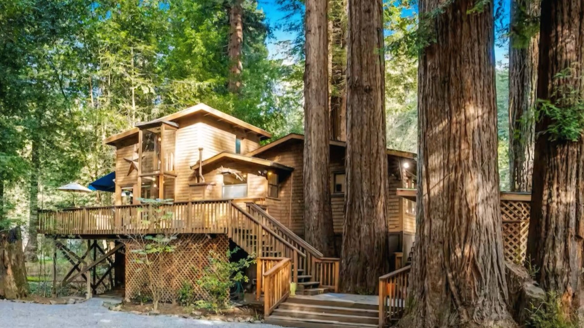 Guerneville House | Cabana Del Rio, by Vinifera Homes