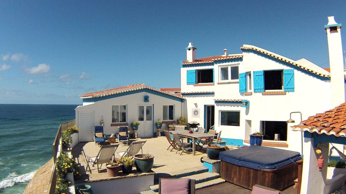 Azenhas do Mar House | Cabana do Mar- Unique villa over the ocean- NEW