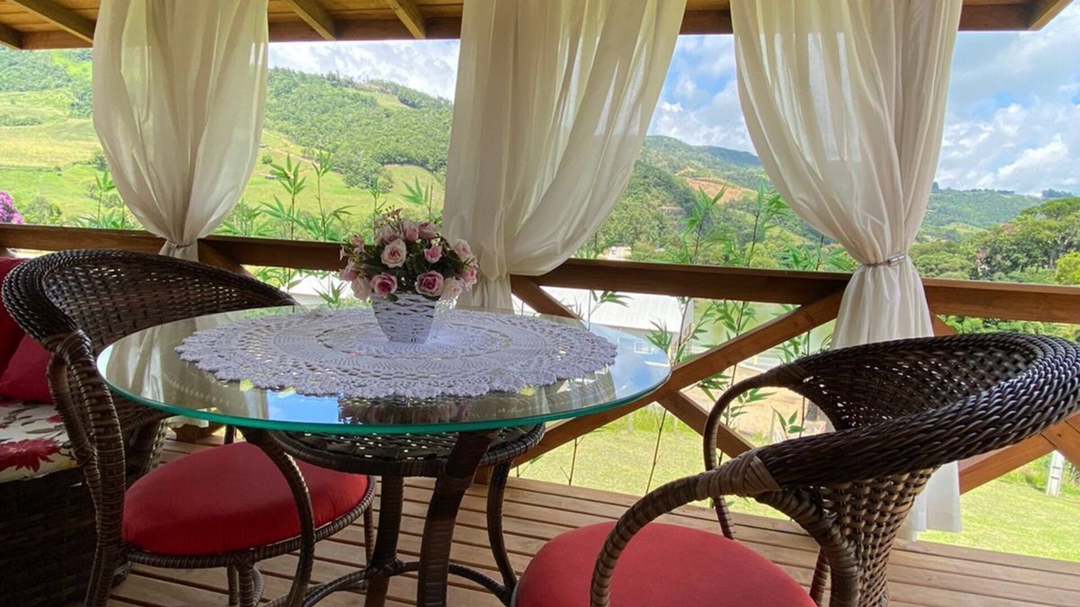 Alfredo Wagner Cabin | Cabana Dois Amores - the perfect place for dating.