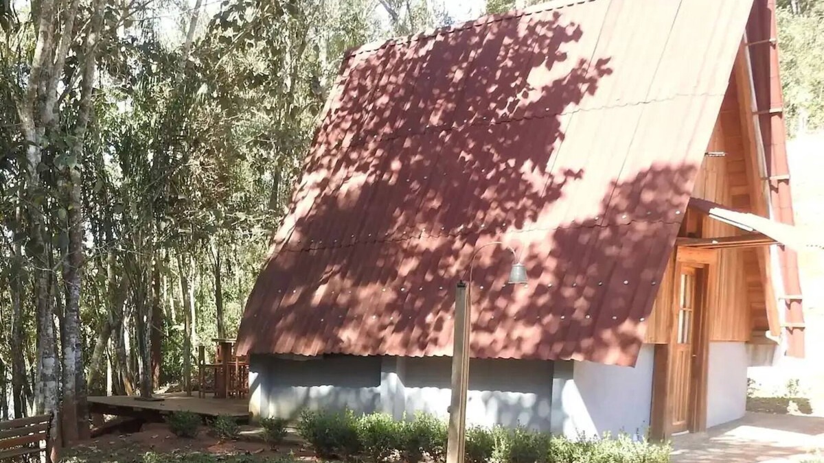 Santa Rita de Ouro Preto Cabin | Cabana em Ouro Preto: Represa Mata Caiaque e Bike