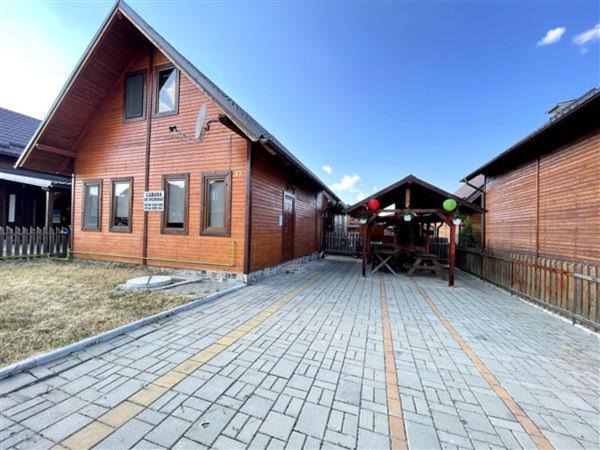Beclean House | Cabana Florina Aleea 2 nr 83
