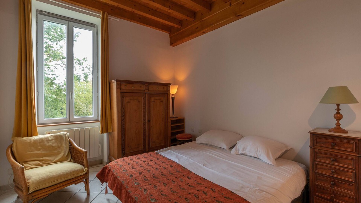 Ouroux-sur-Saone House | CABANA & La Doucine