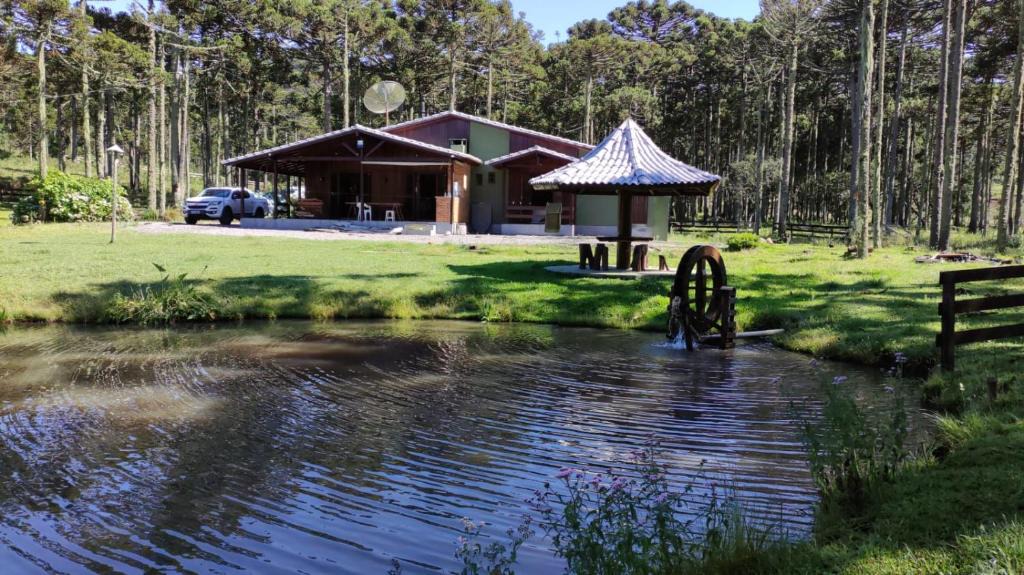 Bom Jardim da Serra House | Cabana no Lago, Paz e Aconchego