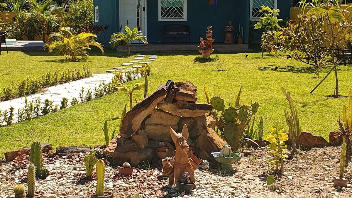 Vera Cruz House | Cabana Rancho Fundo, uma Acomodação com ar de Campo a 5' da Beira mar