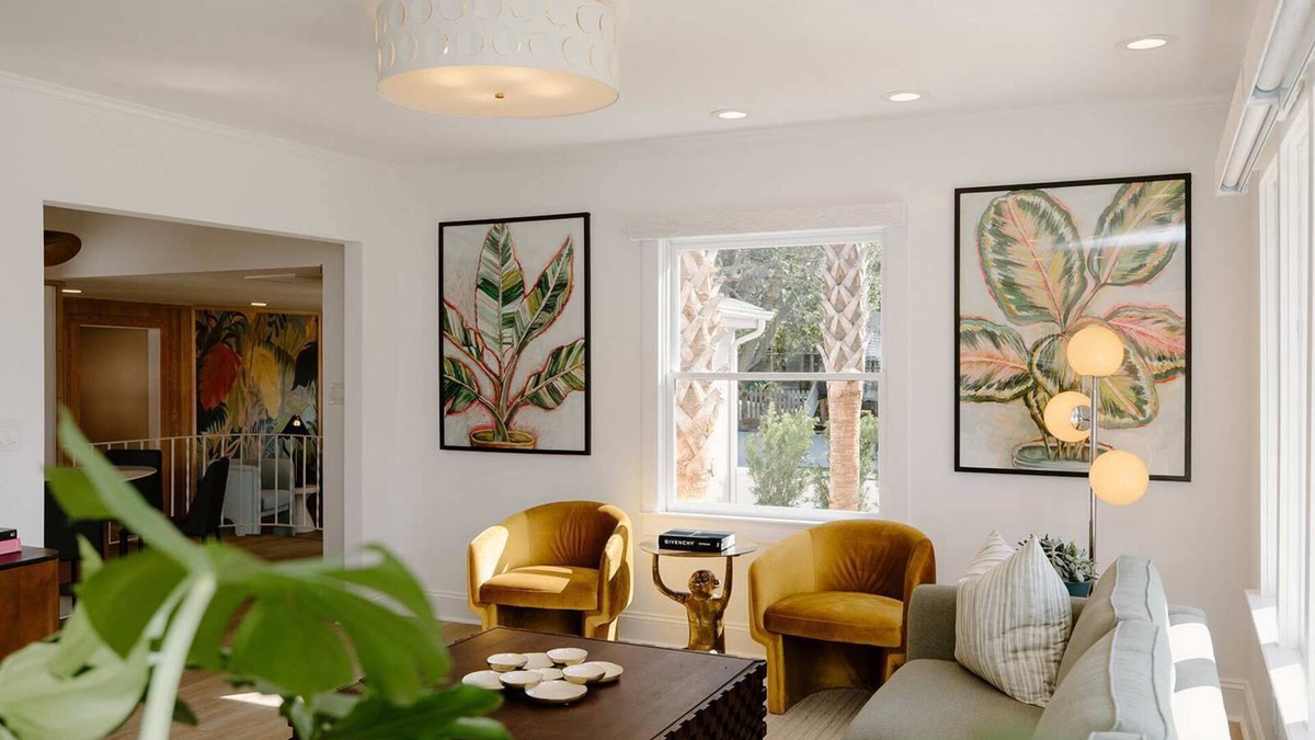 South Harbor Island House | Cabana South Summary: