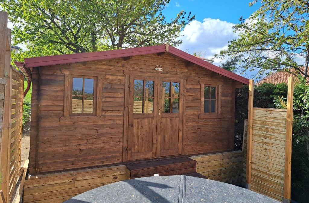Cournon-dʼAuvergne Ski Chalet | Cabane Spa Nord'GOUIS