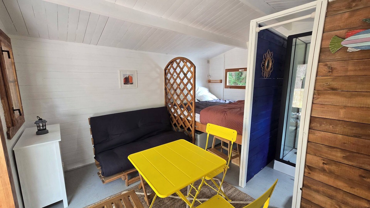 Nort-sur-Erdre Cabin | Cabane sur l'eau