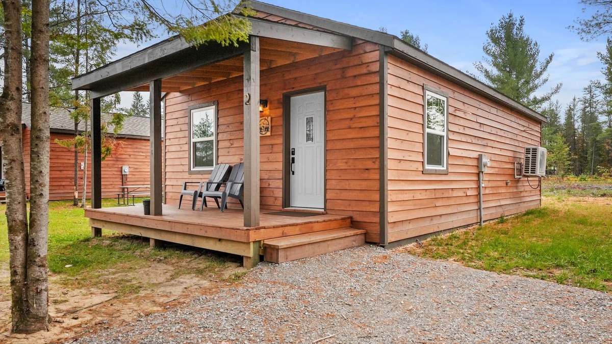 Atlanta Cabin | Cabin #1 at Northern Comfort with opt. side x side rental