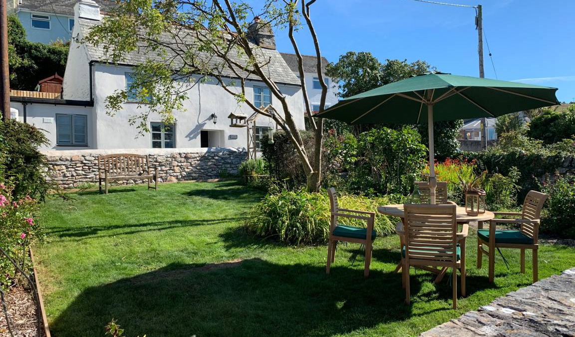 Turnchapel Cottage | Cabin ∙ 1 bedroom ∙ 2 guests