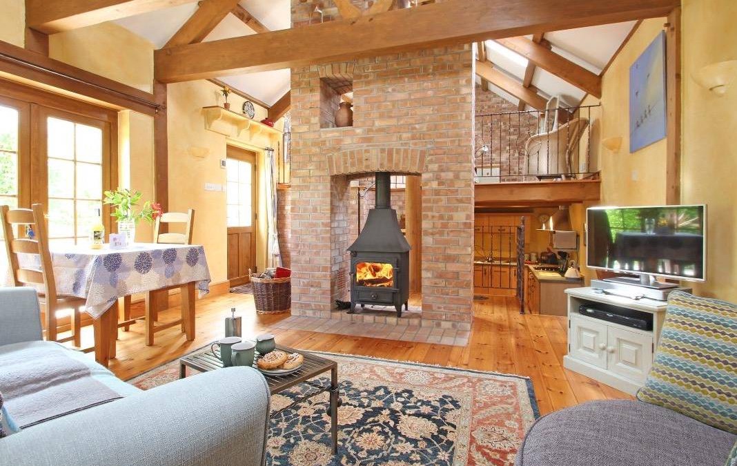 Mabe Cottage | Cabin ∙ 1 bedroom ∙ 2 guests