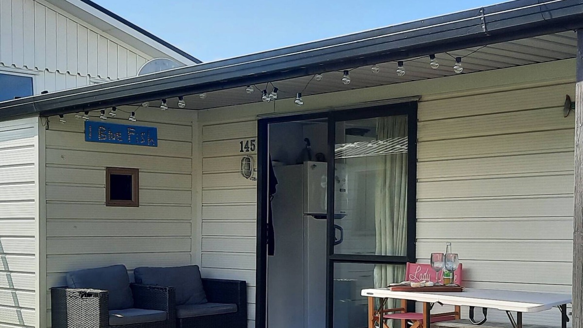 Waihi Beach Cabin | Cabin 145 Totally Self Contained