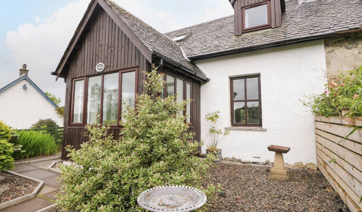 Arisaig Cottage | Cabin ∙ 2 bedrooms ∙ 4 guests