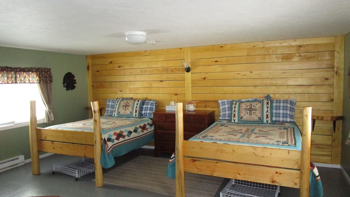 Grayling Cabin | Cabin #2 - Mill Pond CT