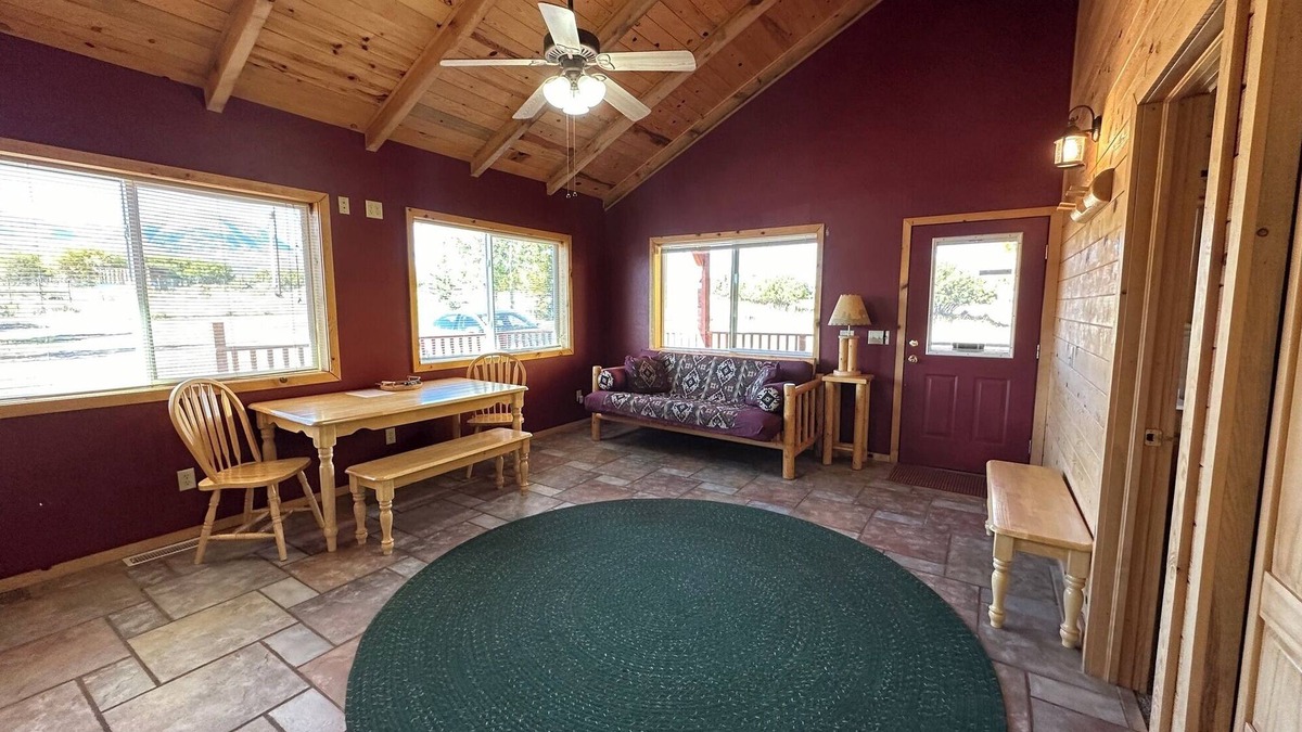 La Sal Cabin | Cabin 3 at Mount Peale Inn