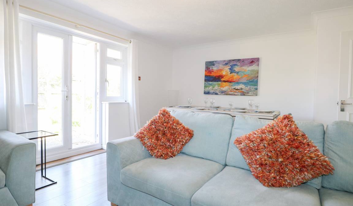 Pagham Cottage | Cabin ∙ 4 bedrooms ∙ 7 guests