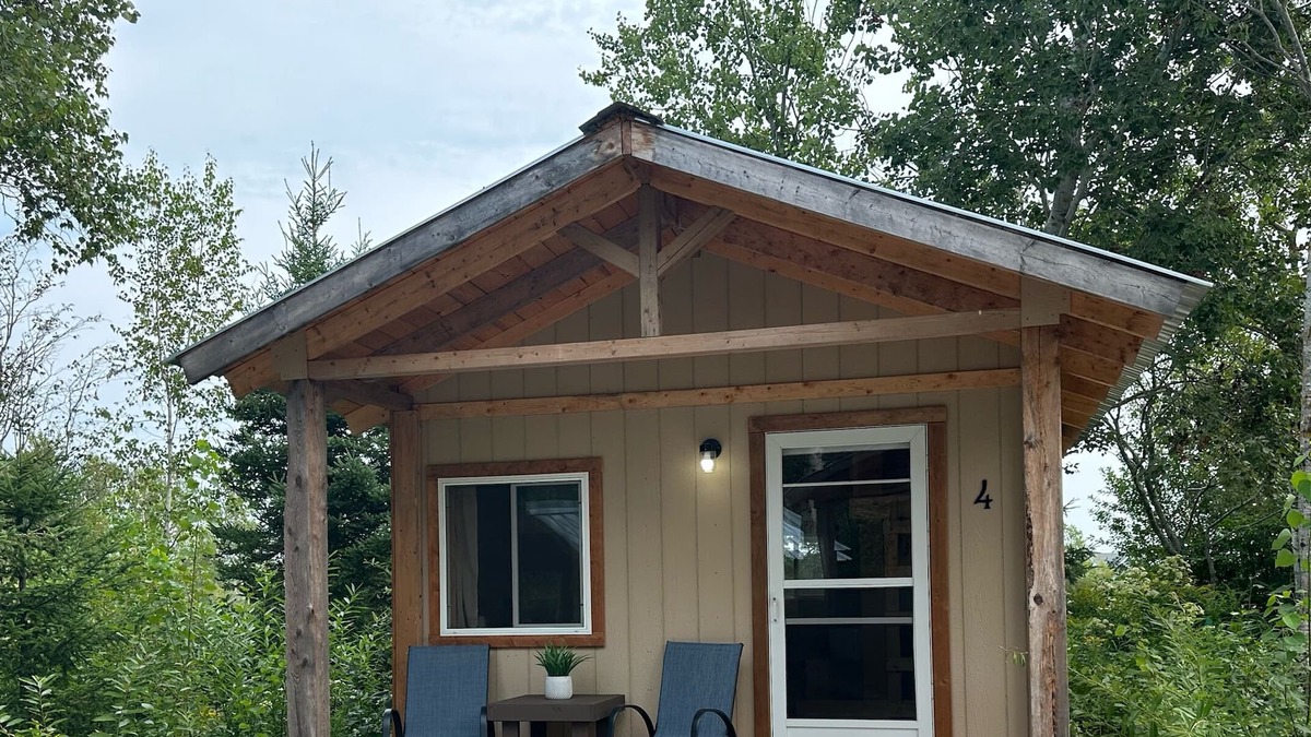 Queens County Cabin | Cabin #4 centrally located to beaches, golfing and the Confederation Trail!